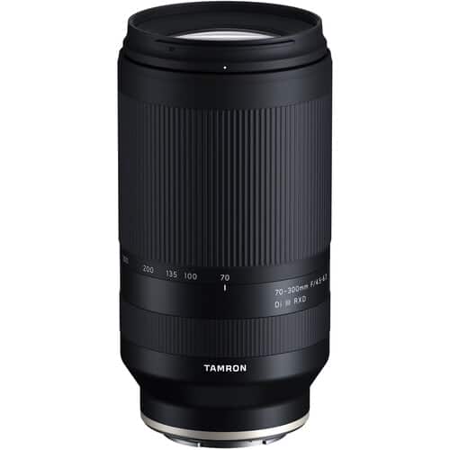 Tamron 70-300mm f / 4.5-6.3 Di III RXD para Sony E