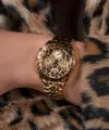 Reloj multifunción GUESS para mujer con diseño de leopardo - Imagen 4